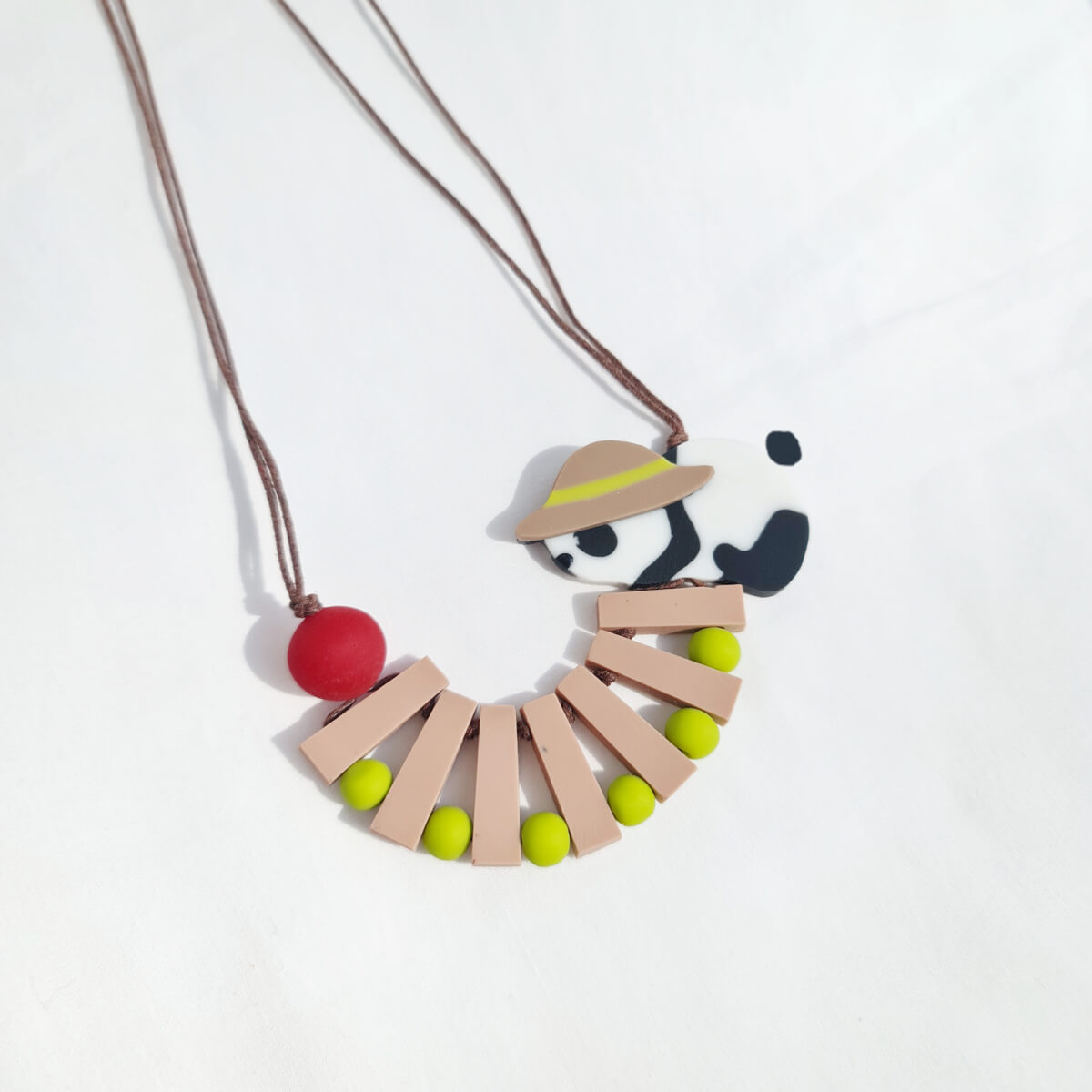 Panda Straw Hat Khaki Necklace