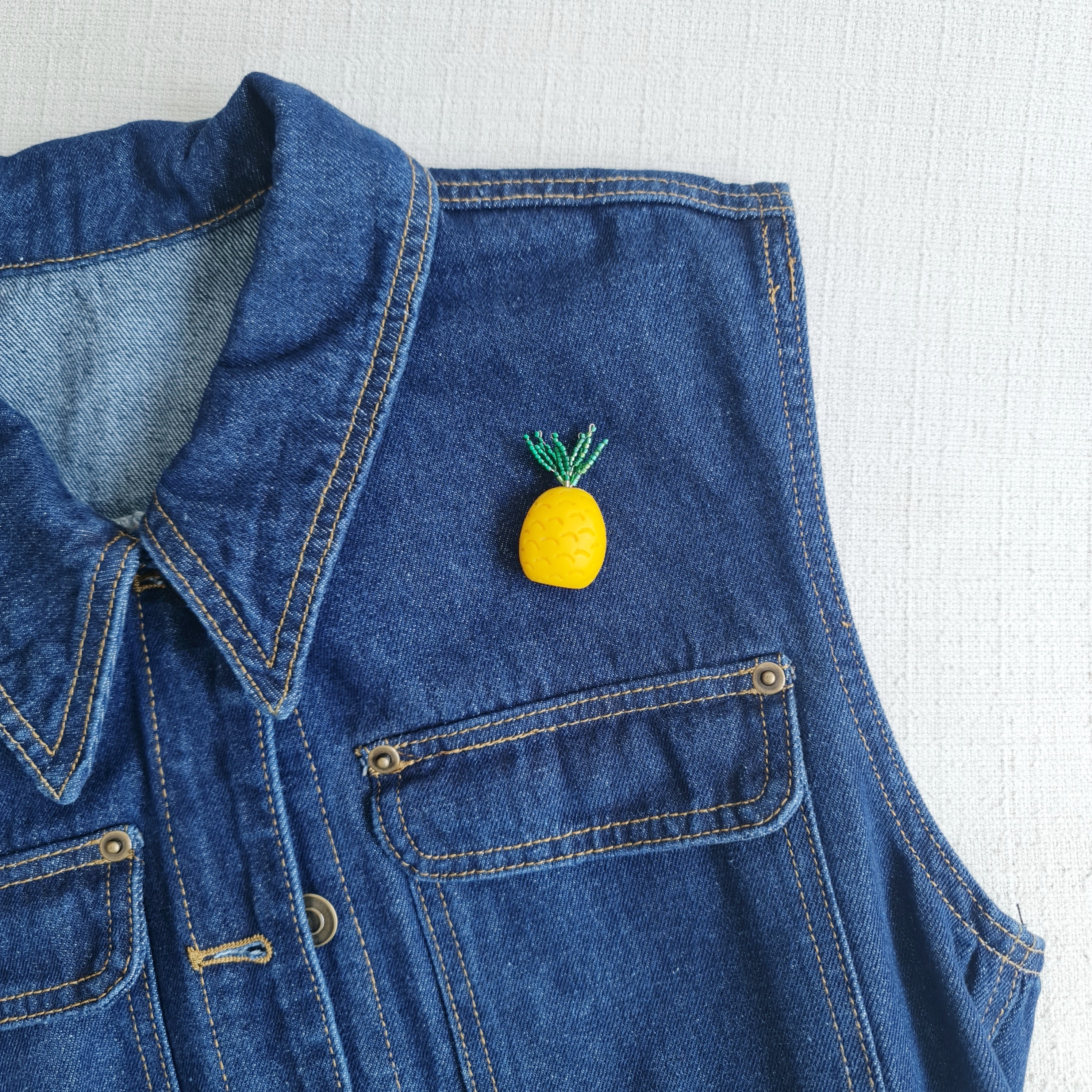 Pineapple Brooch