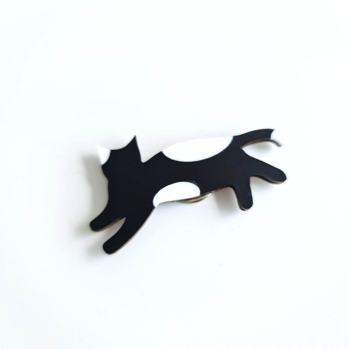 Domino Cat Brooch