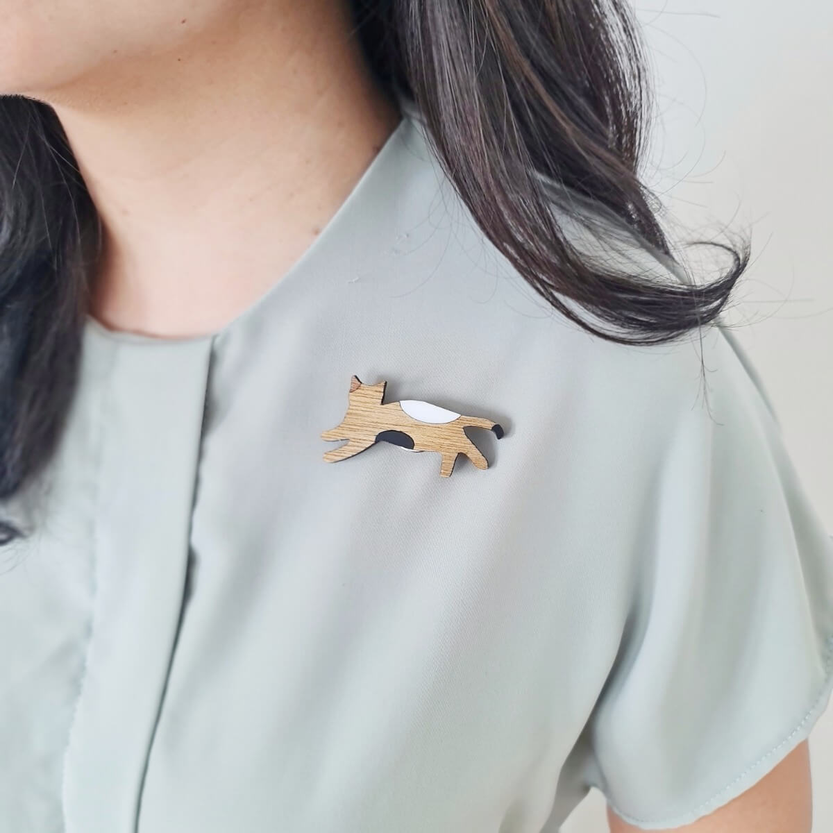 Luna Cat Brooch